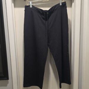 Danskin Women's Black Capris